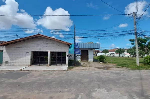 CASA AVENIDA I, Nº 450 - CONJUNTO CEARÁ 