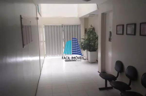 PÁTIO COMERCIAL E LOJA - RUA SEIXAS CORREIA N°: 310, PARANGABA