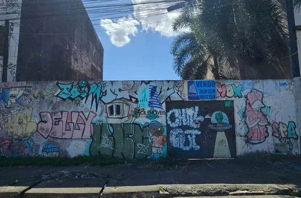 VENDE - SE: PONTO COMERCIAL AVENIDA G, Nº:461 - CONJUNTO CEARÁ