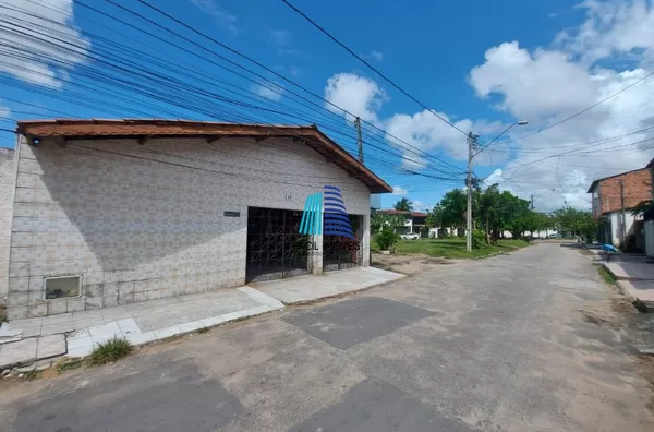 CASA AVENIDA I, Nº 450 - CONJUNTO CEARÁ 