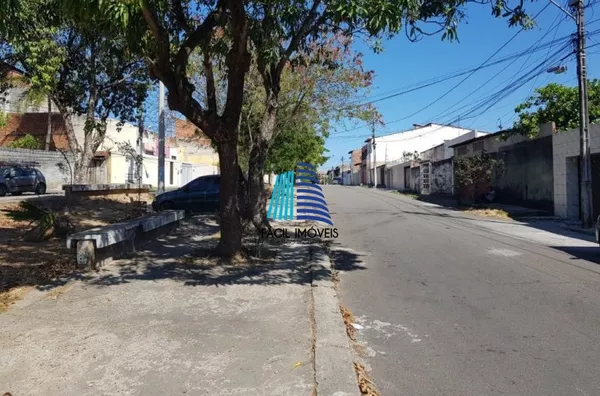 VENDA - CASA DUPLEX E LOJA - RUA 101 N° 32 - CONJUNTO CEARÁ