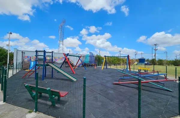 CONDOMÍNIO MORADA DOS BUQUÊS CASA 420