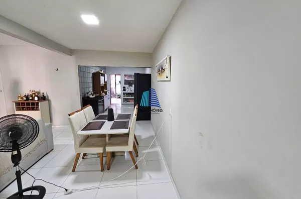VENDE-SE: CASA RUA 1050, Nº: 80, CONJUNTO CEARÁ