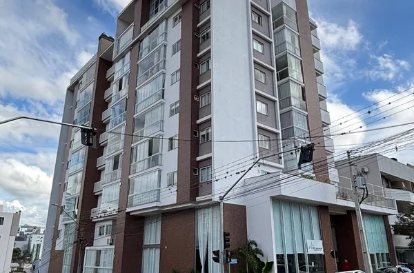Apartamento 302 Ed. Esmeralda 