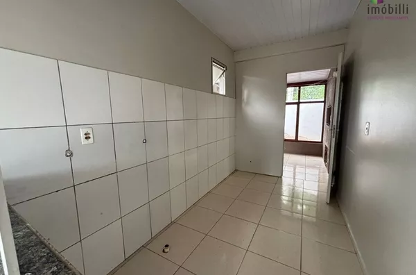 Casa para aluguel, 2 quarto(s),  Bortot, Pato Branco