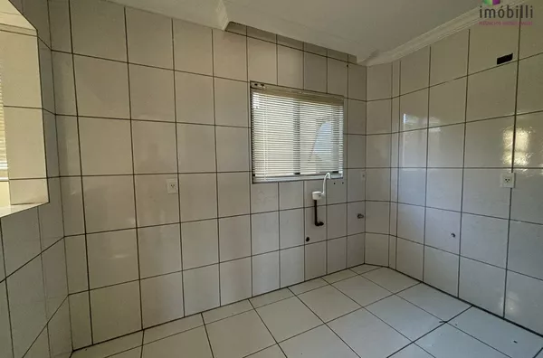Apartamento Dois Quartos Bairro Parque do Som 