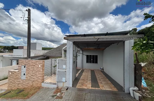 Casa com 03 quartos,  Fraron, Pato Branco