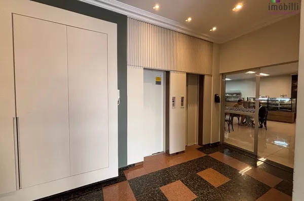 Sala comercial 803 Ed. Caramuru Center, para venda,  em frente a Prefeitura, Pato Branco