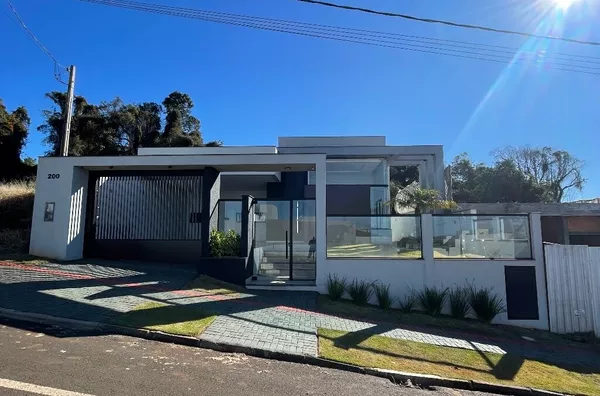 Casa com piscina para venda,  Cadorin, Pato Branco