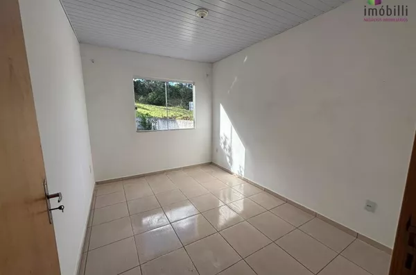 Casa Dois Quartos Bairro Aeroporto 