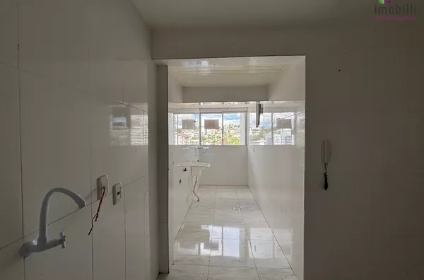 Apartamento para locação no Ed. José Antônio