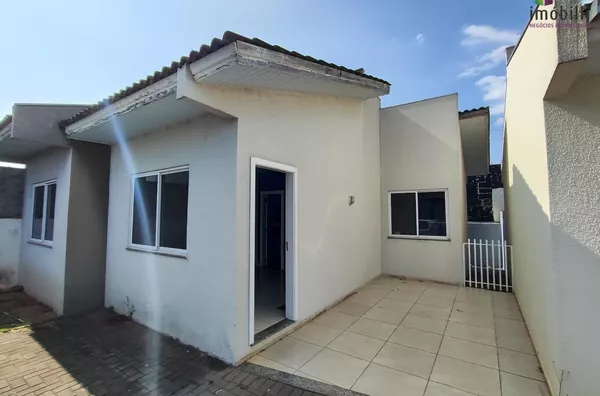 Casa para aluguel, 2 quarto(s),  Aeroporto, Pato Branco