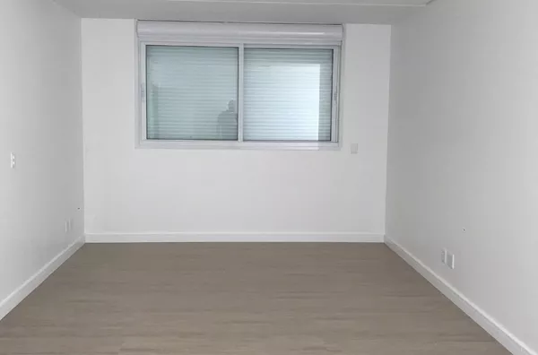 Apartamento 601 Ed. Octaviano Marcante