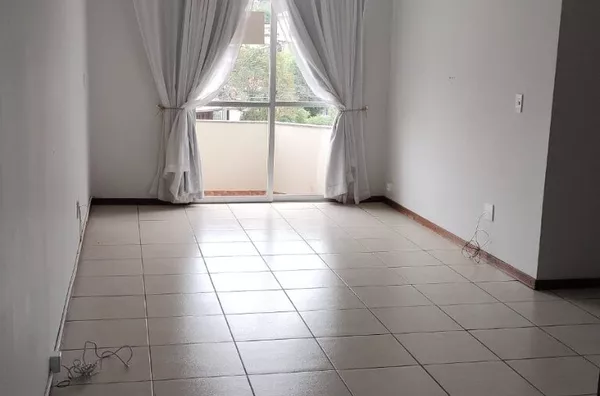 Apartamento 204 B5 - Ed. Theomar para venda