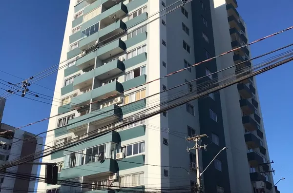 Apartamento 1202 Ed. José Antônio 