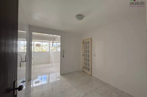 Apartamento para locação no Ed. José Antônio