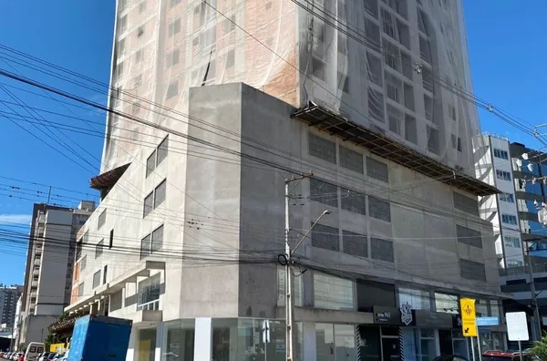 Apartamento 607 Ed. Berlattorre