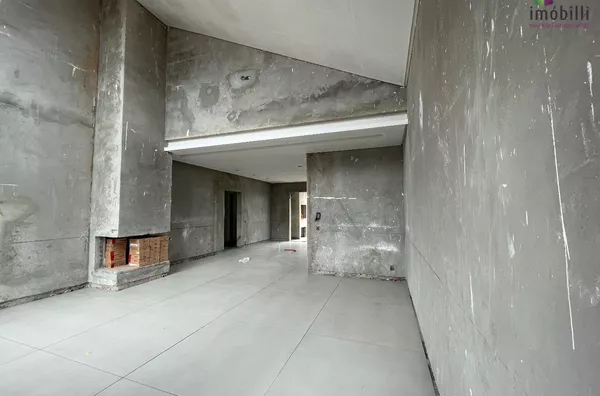 Casa de Alvenaria em Construção no Bairro Cadorin, Loteamento Pôr do Sol