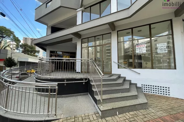 Sala comercial para venda na esquina da Prefeitura Municipal,  Centro, Pato Branco