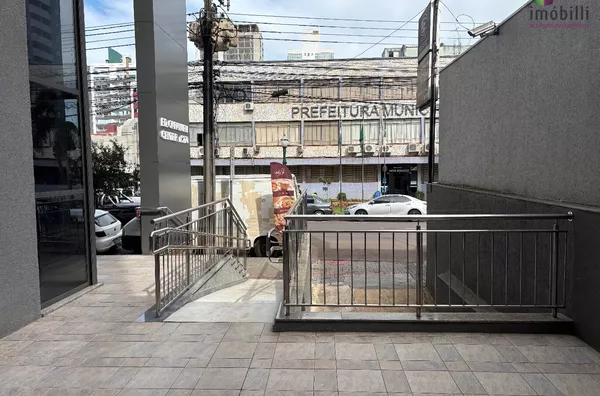 Sala comercial para alugar no Ed. Caramuru Center, sendo oitavo andar,  Centro, Pato Branco