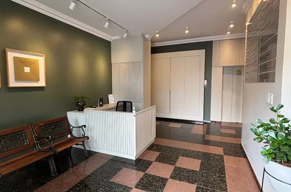 Sala comercial 803 Ed. Caramuru Center, para venda,  em frente a Prefeitura, Pato Branco