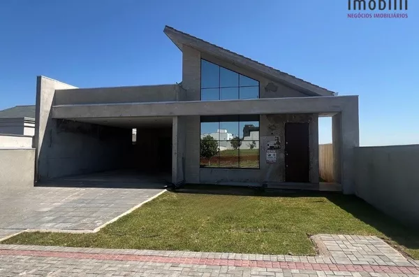 Casa de Alvenaria em Construção no Bairro Cadorin, Loteamento Pôr do Sol