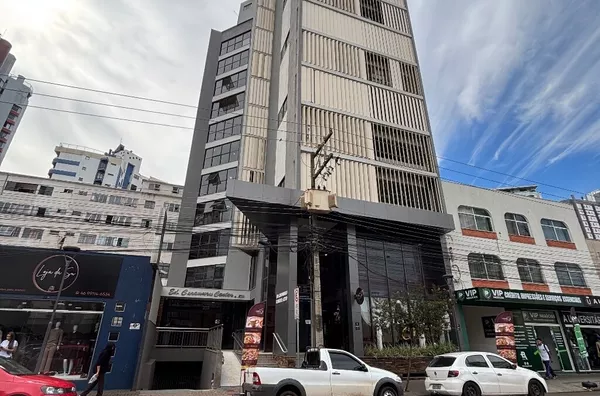 Sala comercial para alugar no Ed. Caramuru Center, sendo oitavo andar,  Centro, Pato Branco