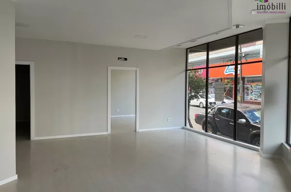 Sala comercial com 02 pavimentos para aluguel,  (em frente a Prefeitura) Centro, Pato Branco