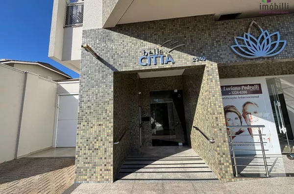 Lindo Apartamento de 03 Suítes no Centro 